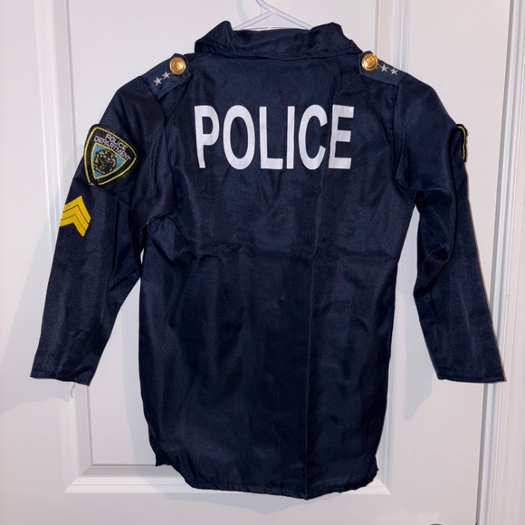 NWOT Police Officer Costume for Kids, Dress Up Set with Accessories Size Medium - Picture 7 of 16